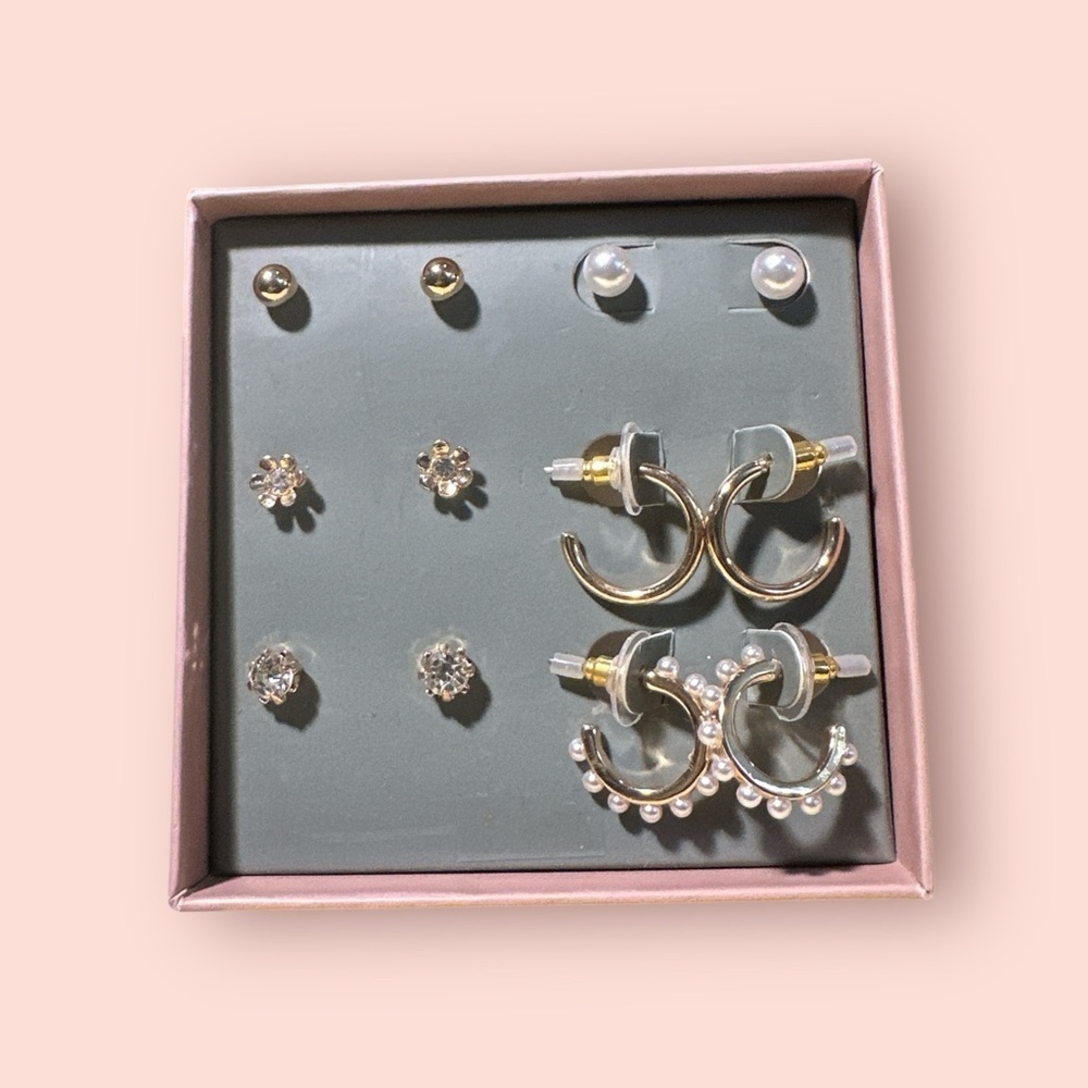 Gold & Pearl Stud Earrings Set – 9 Pair Mixed Styles – Boxed Gift Set - Picture 3 of 4